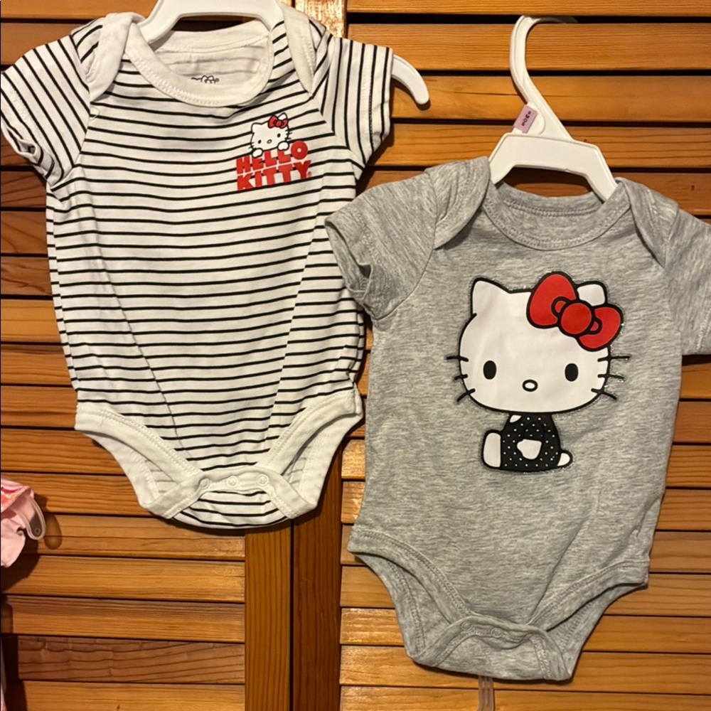 Hello Kitty Black and Gray 0-3 months onsies